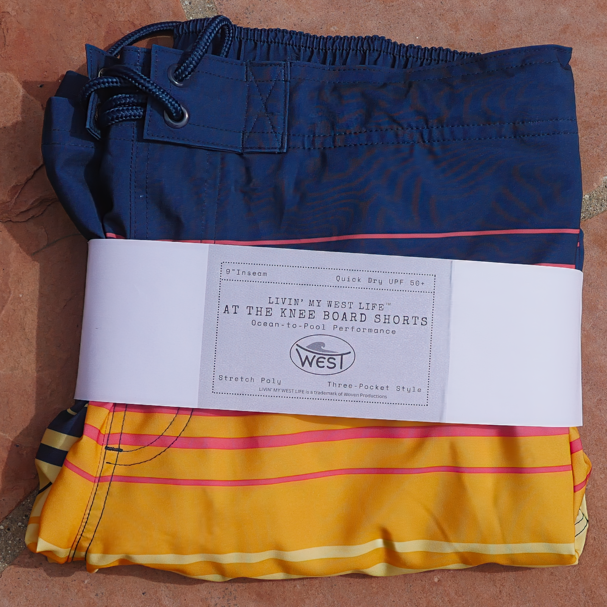 LIVIN' AT THE KNEE SUNBURST 9" BOARD SHORTS